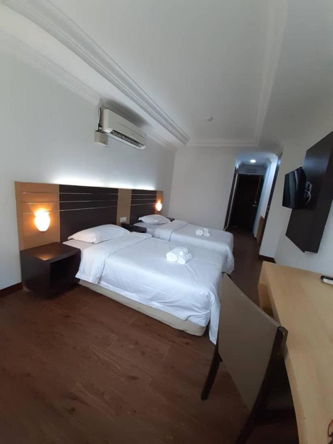 Sara Hotel Labuan Zewnętrze zdjęcie
