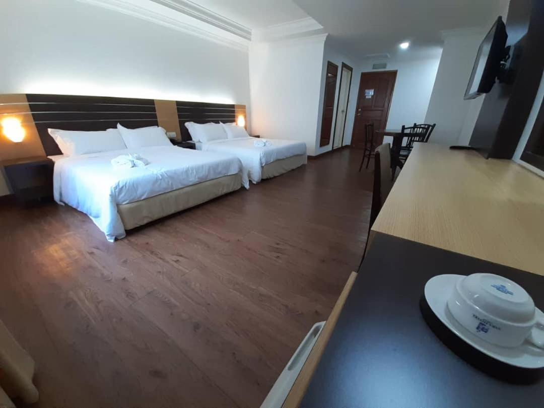 Sara Hotel Labuan Zewnętrze zdjęcie