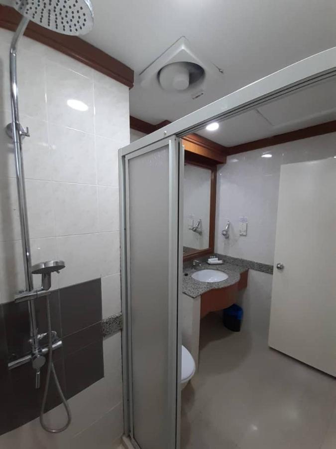 Sara Hotel Labuan Zewnętrze zdjęcie