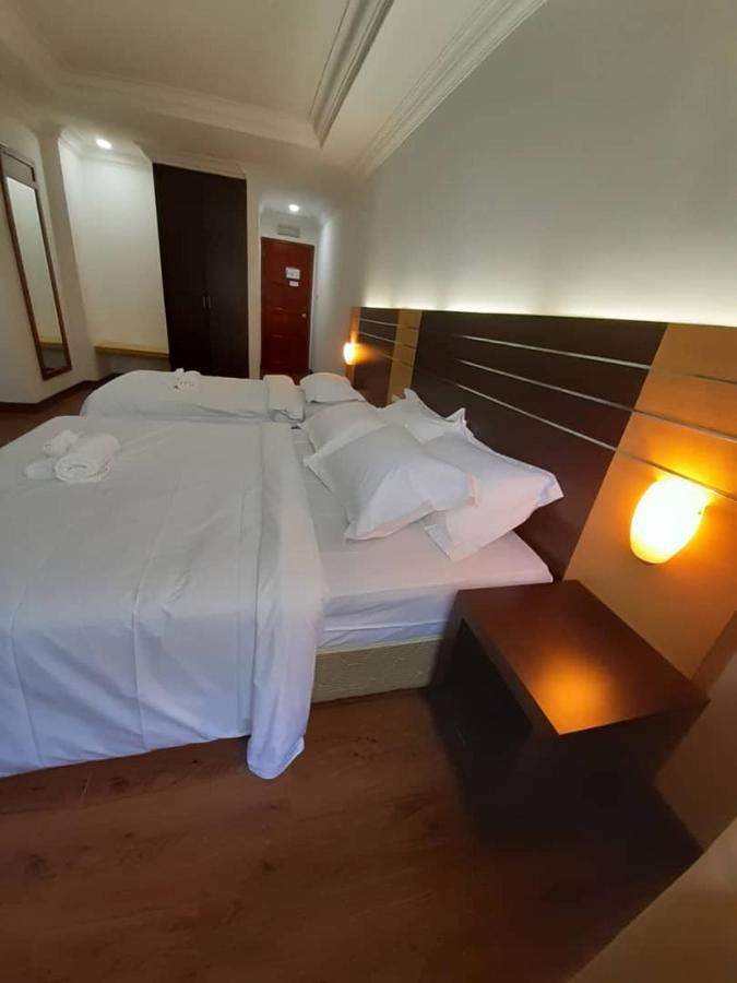 Sara Hotel Labuan Zewnętrze zdjęcie